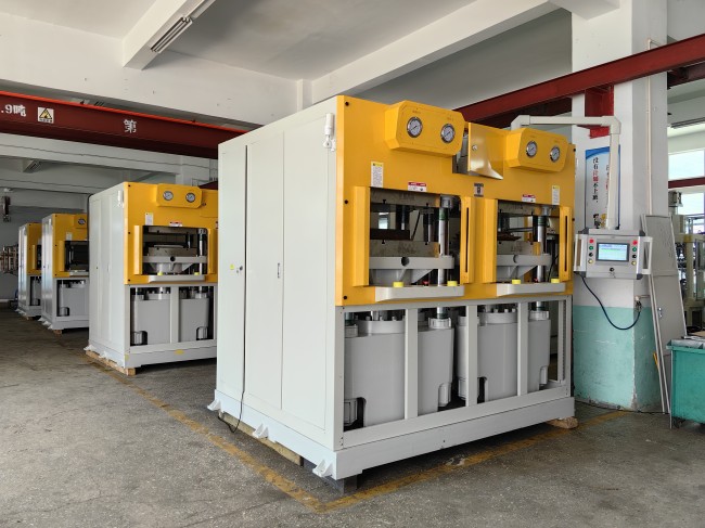 纖維熱壓成型機(jī)-關(guān)注碳纖維、玻纖制品熱壓成型
